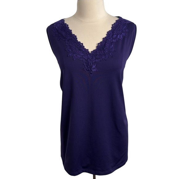 Maggie Barnes Tops - Maggie Barnes for Catherine Women's Lace V-Neck Shell/Tank Top